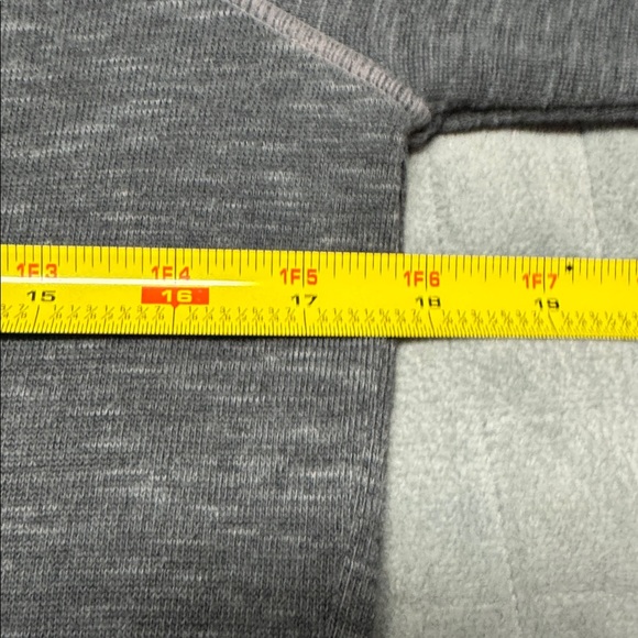 Athleta Hooded Sweatshirt, Hoodie, Forest Green, Pockets, Size XS - Picture 4 of 10